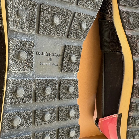 BALENCIAGA Race Runner Leather Mesh Black Pink Low Top Sneakers 39 / 8 - Picture 8 of 12